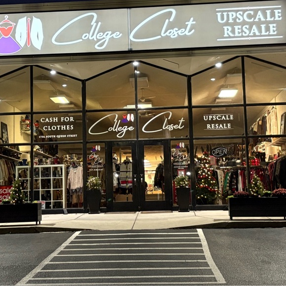 Meet your Posher, Kristine - Picture 7 of 7